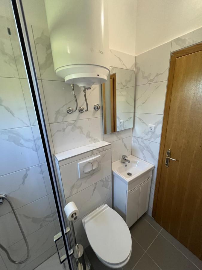 Apartmani Sekana Starigrad Paklenica Exterior photo