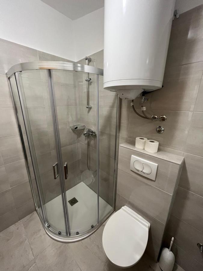 Apartmani Sekana Starigrad Paklenica Exterior photo