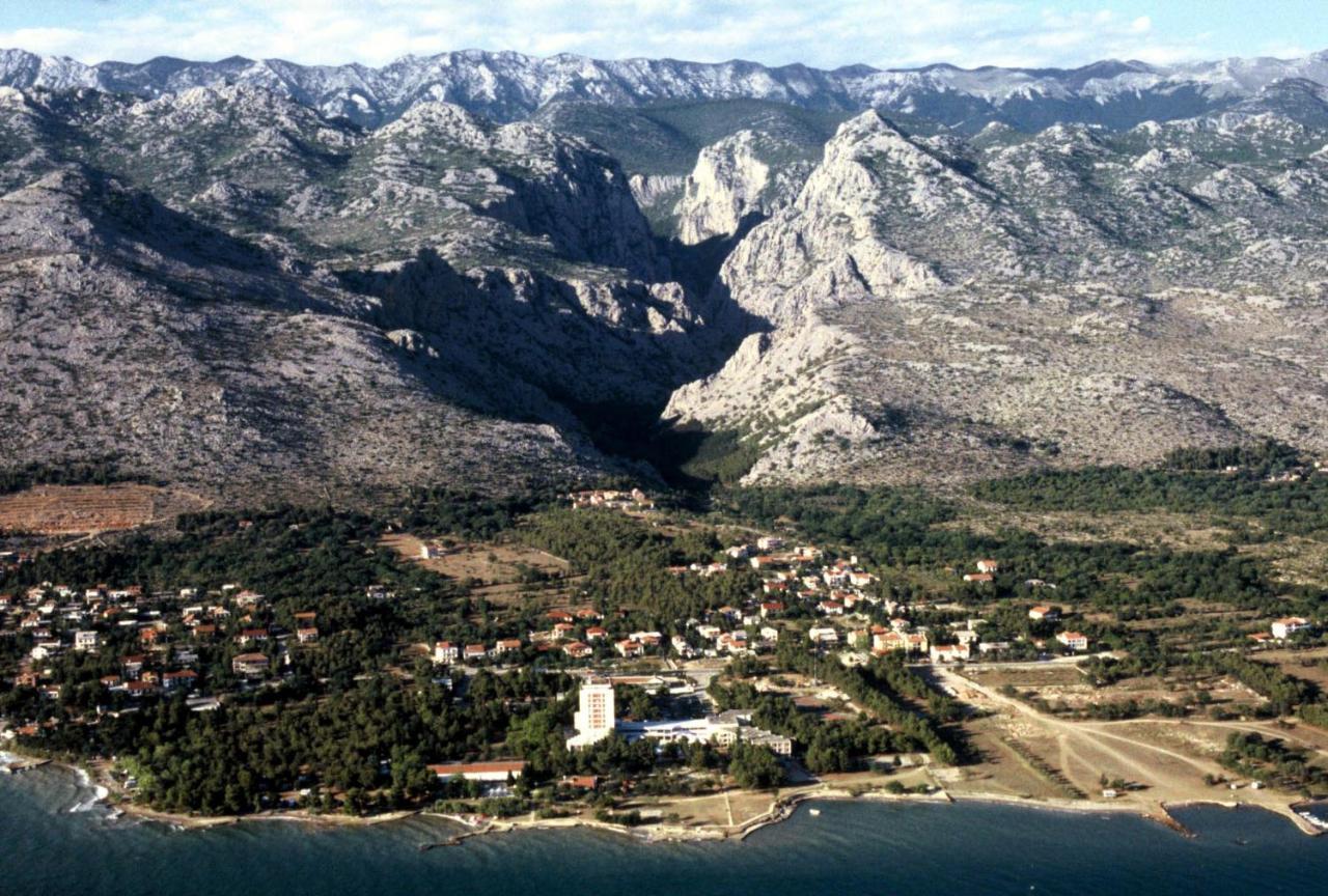 Apartmani Sekana Starigrad Paklenica Exterior photo